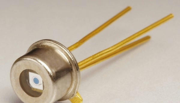 aHR0cHM6Ly9zdGF0aWMuY2hpcGRpcC5ydS9saWIvNzUwL0RPQzAyMTc1MDAyNi5qcGc